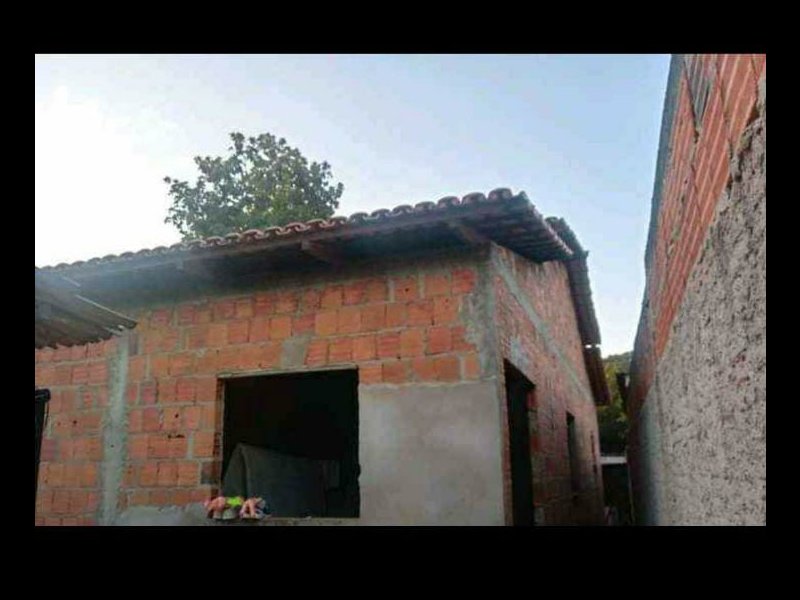 Casa à venda Centro com 40m² e 3 quartos por R$ 80.000 - 42557330-whatsapp-image-2022-01-12-at-09.jpeg
