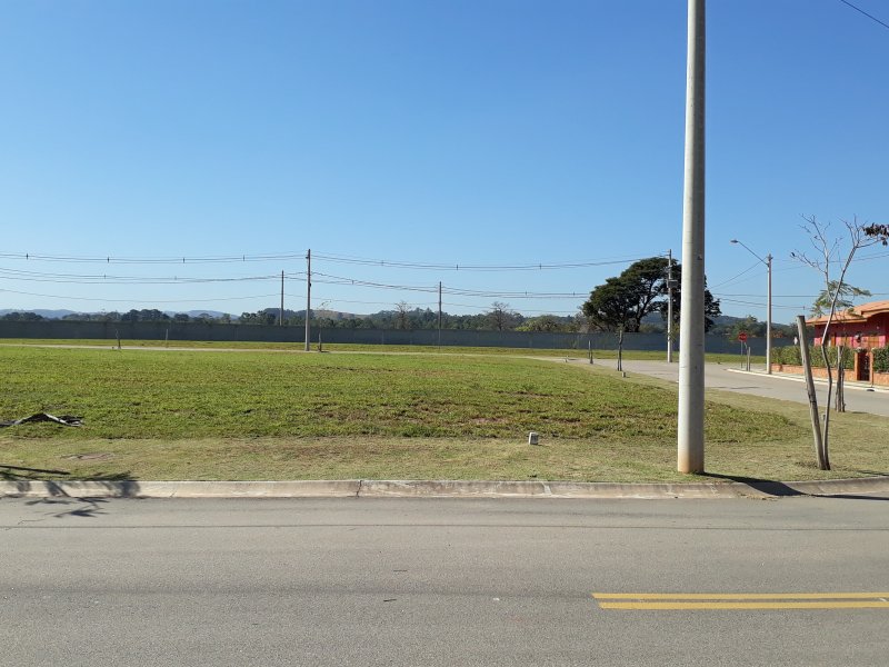 Terreno à venda Centro com 440m² e 1 quarto por R$ 275.000 - 2037089237-20200725-111014.jpg