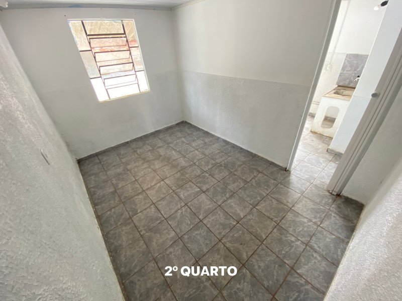 Casa à venda Centro com 200m² e 2 quartos por R$ 250.000 - 1264924129-9.jpg