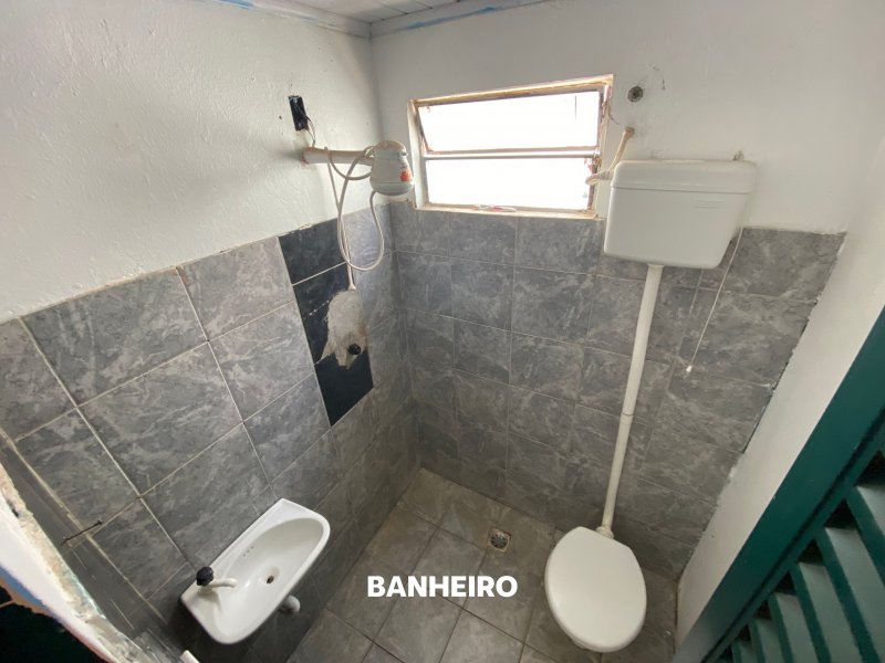 Casa à venda Centro com 200m² e 2 quartos por R$ 250.000 - 1764687949-10.jpg