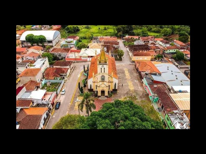 Terreno à venda Santa Efigenia com 200m² e 1 quarto por R$ 65.000 - 1582467137-p1.jpg