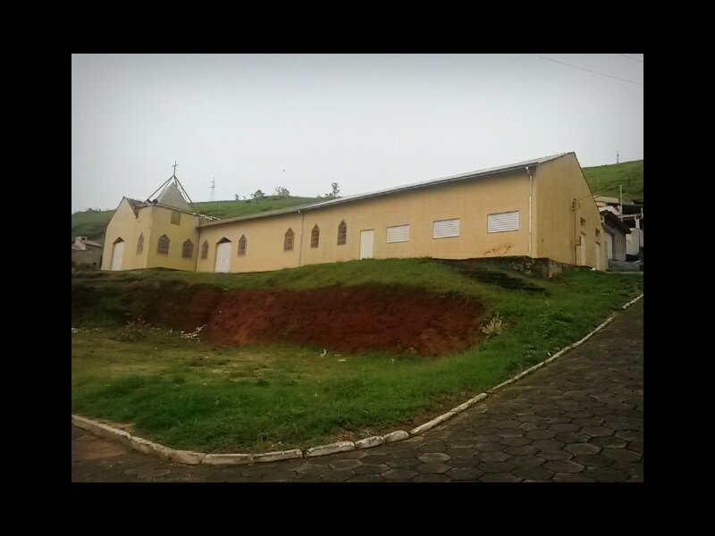 Terreno à venda Santa Efigenia com 200m² e 1 quarto por R$ 65.000 - 1941672991-p2.jpg