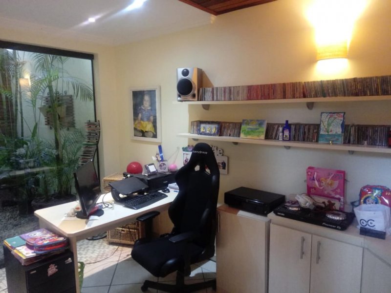 Casa à venda Jardim do Estádio com 237m² e 4 quartos por R$ 1.170.000 - 256598539-img-20210830-wa0037.jpg