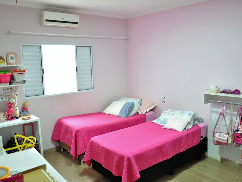 Casa de condomínio à venda Santa Luzia com 160m² e 3 quartos por R$ 1.390.000 - 565400745-2a1efc88-dce2-4817-8f97-62986fc59704.jpeg