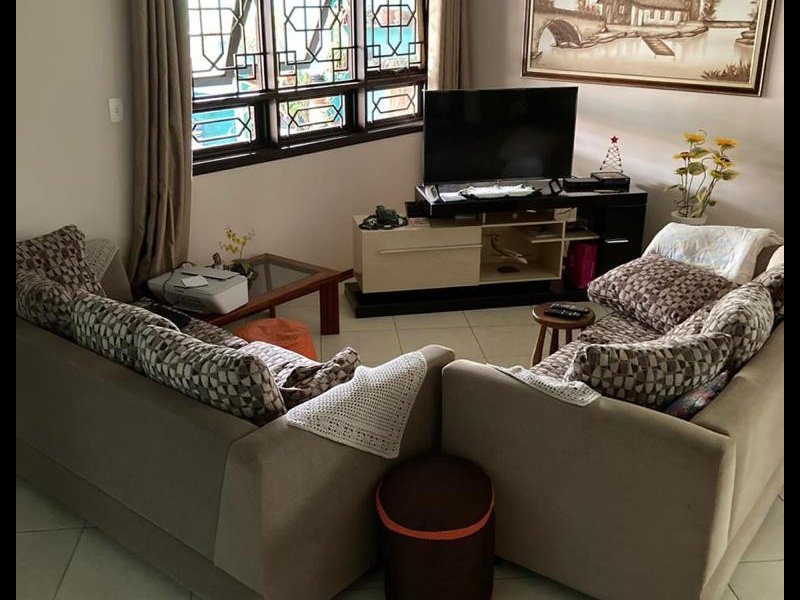 Casa à venda Bosque dos Eucaliptos com 216m² e 5 quartos por R$ 690.000 - 2052621579-61f386fa-6d3d-4ec6-9d8c-c07e03d5e08f.jpeg