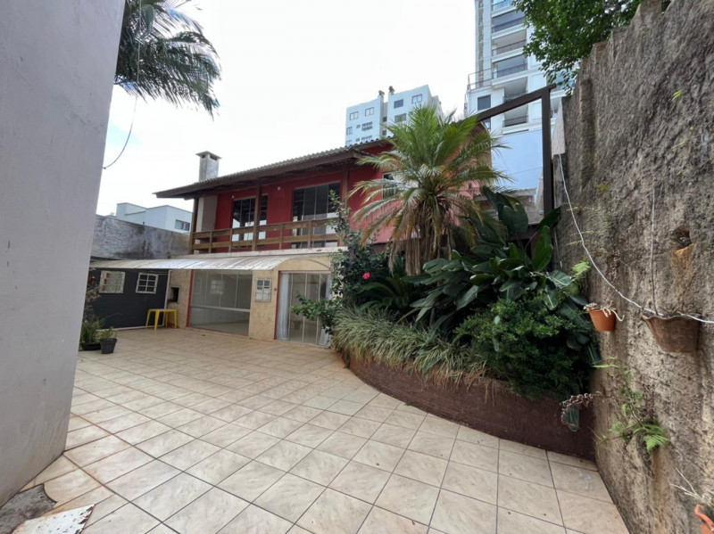 Casa à venda Centro com 205m² e 3 quartos por R$ 350.000 - 415402800-whatsapp-image-2023-02-04-at-13.jpeg