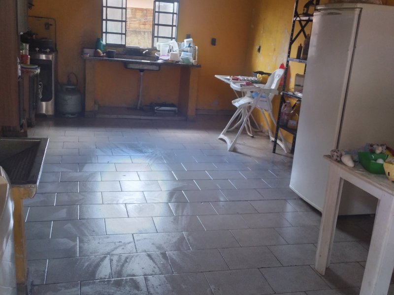 Casa à venda Centro com 183m² e 2 quartos por R$ 190.000 - 718650264-img-20211115-143356.jpg