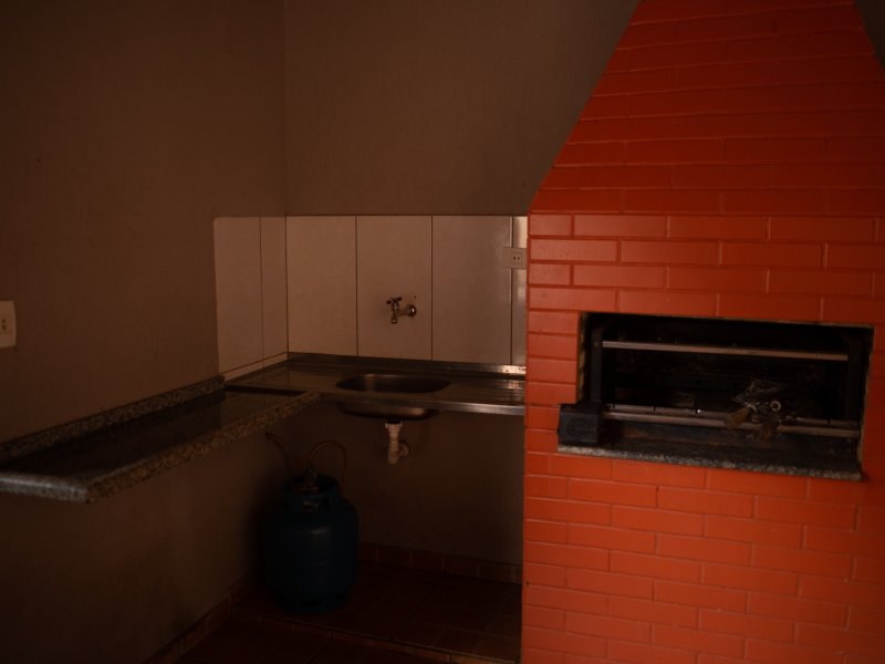 Casa à venda Jardim Aeroporto com 450m² e 2 quartos por R$ 500.000 - 1226331653-swf5134.jpg