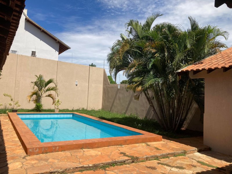 Casa à venda Jardim Aeroporto com 450m² e 2 quartos por R$ 500.000 - 169749457-270101398-461859378829884-5059937831999265503-n.jpg