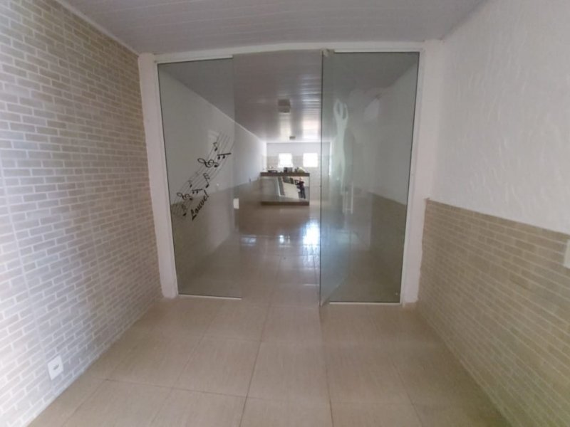 Casa à venda Ampliação com 170m² e 2 quartos por R$ 195.000 - 389849508-img-20220116-wa0015.jpg