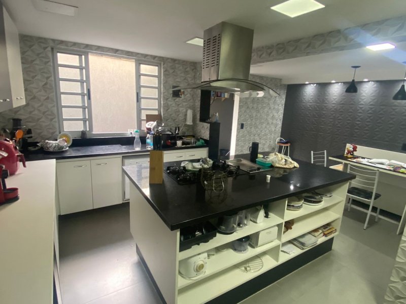 Casa à venda Cosmorama com 300m² e 4 quartos por R$ 700.000 - 1719345155-whatsapp-image-2022-01-17-at-09.jpeg