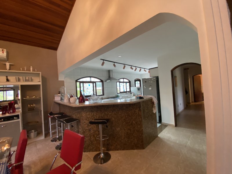 Chácara à venda Alpes D Ouro com 1400m² e 5 quartos por R$ 1.853.000 - 474782680-05e477ae-84d4-407b-8849-07bc24e3b84e.jpeg