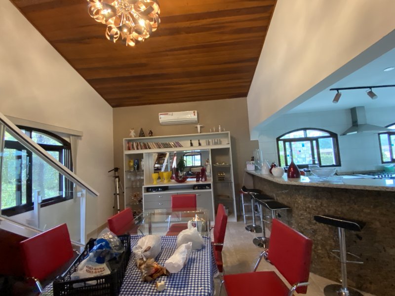 Chácara à venda Alpes D Ouro com 1400m² e 5 quartos por R$ 1.853.000 - 576115883-d17e2818-d899-40fc-a549-2e815fbf882f.jpeg