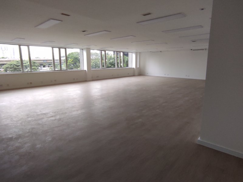 Comercial para alugar Vila Olímpia com 167m² e 1 quarto por R$ 9.000 - 1312665091-img-20220112-154847.jpg