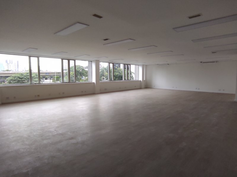 Comercial para alugar Vila Olímpia com 167m² e 1 quarto por R$ 9.000 - 22910981-img-20220112-154854.jpg