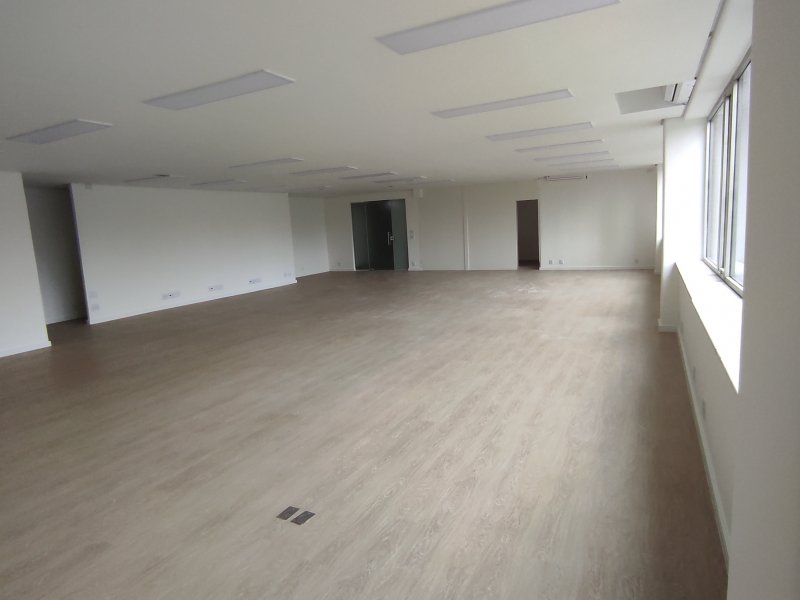 Comercial para alugar Vila Olímpia com 167m² e 1 quarto por R$ 9.000 - 474462220-img-20220112-154630.jpg