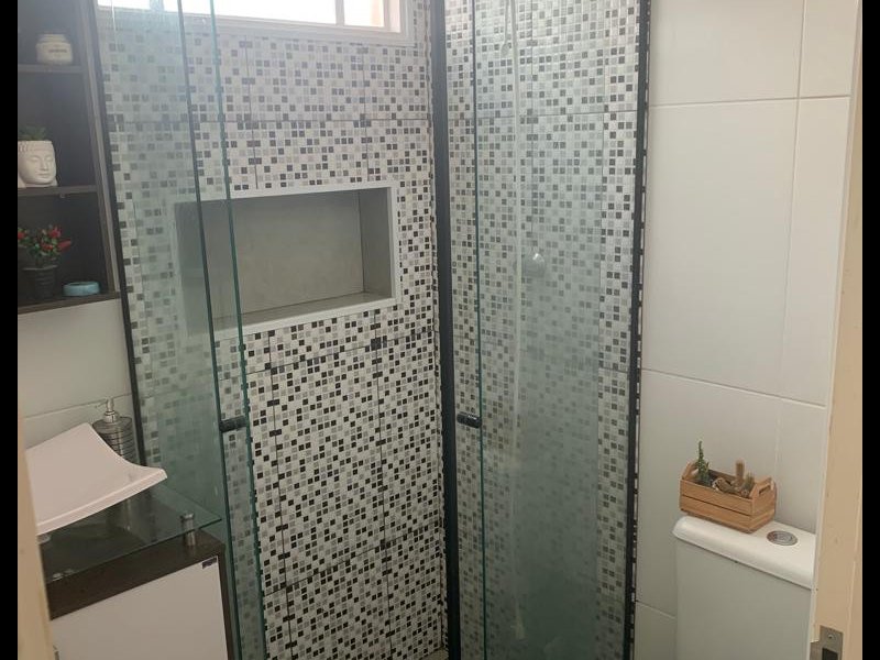 Casa de condomínio à venda Vila inema com 80m² e 2 quartos por R$ 305.000 - 1460221245-11-banheiro-interno.jpeg