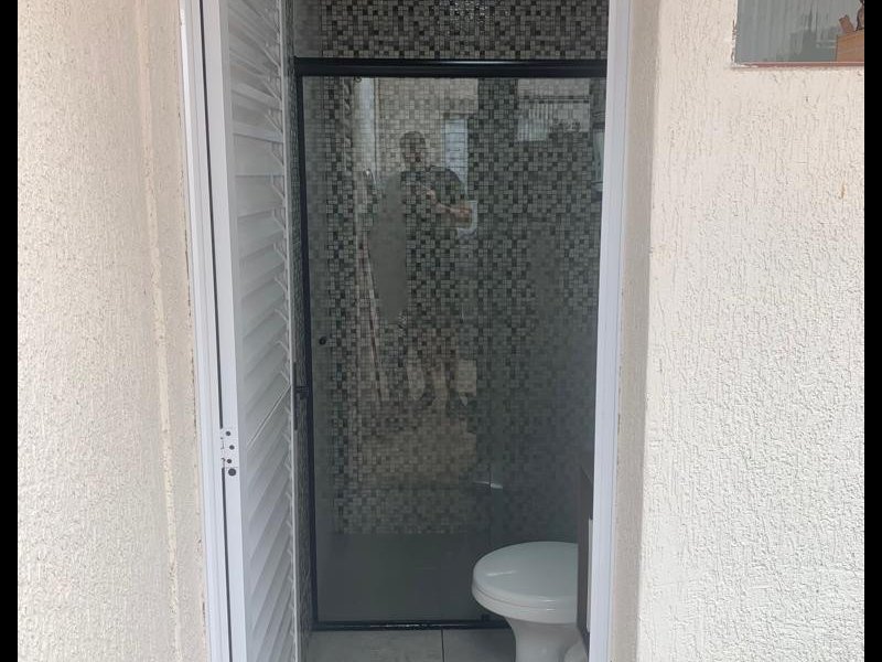 Casa de condomínio à venda Vila inema com 80m² e 2 quartos por R$ 305.000 - 1608684845-22-banheiro-fundo-2.jpeg
