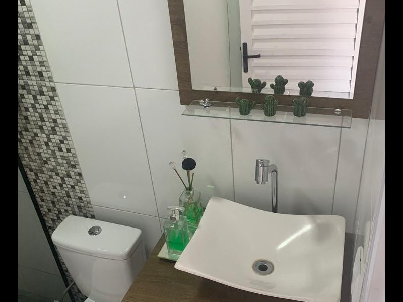 Casa de condomínio à venda Vila inema com 80m² e 2 quartos por R$ 305.000 - 1888280585-21-banheiro-fundo-3.jpeg