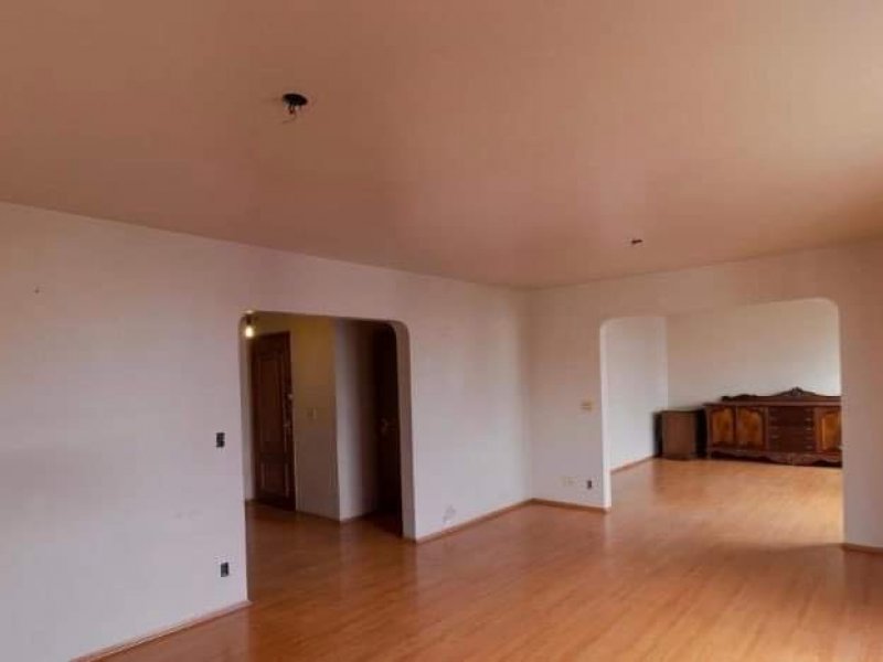 Apartamento à venda Vila Itapura com 192m² e 4 quartos por R$ 800.000 - 1515777729-cebd64df-ca70-457c-b3ad-347cdb2f92cf.jpeg