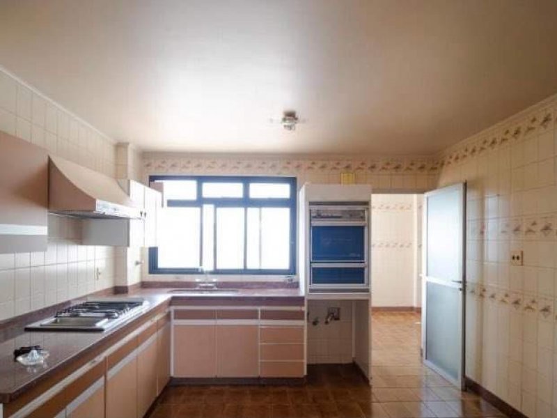 Apartamento à venda Vila Itapura com 192m² e 4 quartos por R$ 800.000 - 1658183439-df7f7760-d8a5-4025-a6db-09f9946ff150.jpeg