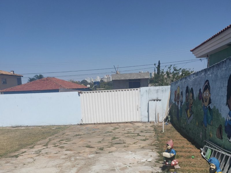 Comercial à venda Centro com 998m² e 1 quarto por R$ 1.050 - 1362214210-6b2a2902-2e47-4ca3-829c-a63a814bab06.jpeg