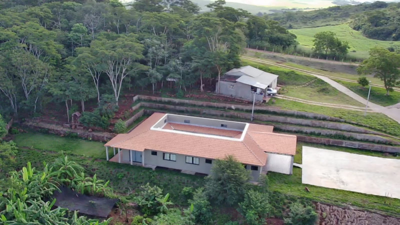 Chácara à venda Zona 05 com 2000m² e 14 quartos por R$ 4.650.000 - 587626934-foto-sitio-32-spa-vista-aerea.jpeg