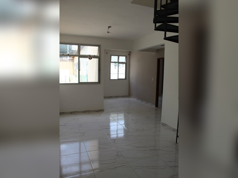 Cobertura à venda Santa Mônica com 176m² e 4 quartos por R$ 420.000 - img-20211220-wa0148.jpg