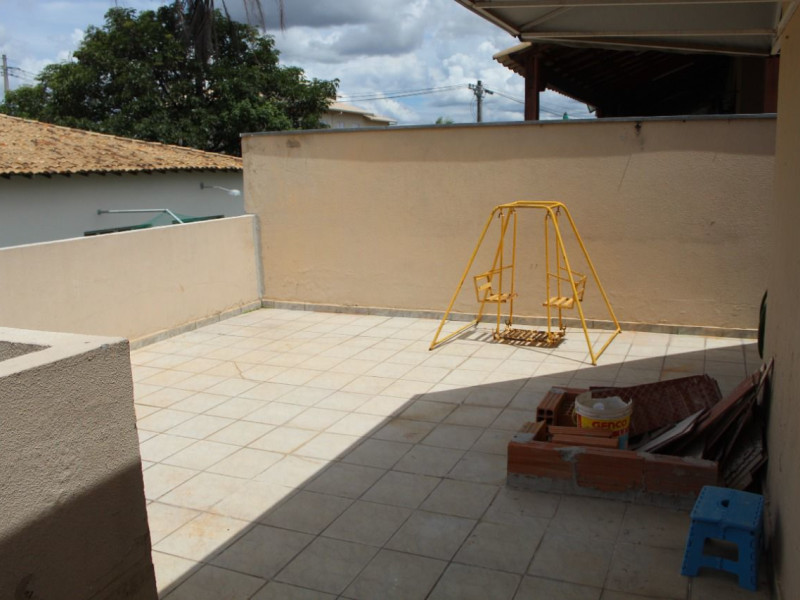 Cobertura à venda Santa Mônica com 176m² e 4 quartos por R$ 420.000 - img-20211220-wa0153.jpg