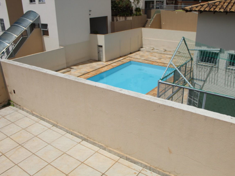 Cobertura à venda Santa Mônica com 176m² e 4 quartos por R$ 420.000 - img-20211220-wa0155.jpg