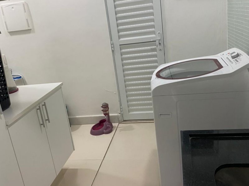 Casa de condomínio à venda Freguesia (Jacarepaguá) com 450m² e 6 quartos por R$ 2.390.000 - 1988337889-26bdd251-971a-47d0-a903-d9e1a57ed86e.jpeg