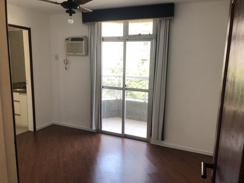 Apartamento à venda Icaraí com 170m² e 4 quartos por R$ 1.380.000 - 1937628371-suite.jpg
