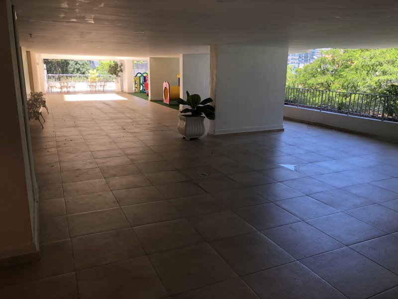 Apartamento à venda Icaraí com 170m² e 4 quartos por R$ 1.380.000 - 926558250-play.jpg