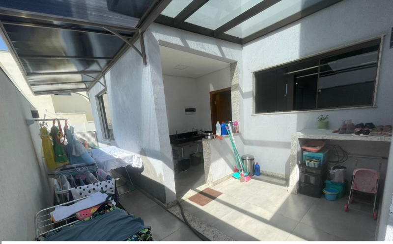 Casa de condomínio à venda Dos Ipês com 308m² e 4 quartos por R$ 1.640.000 - 1953316013-arealavar1.png