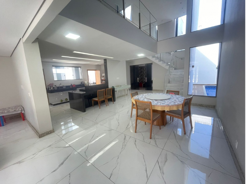 Casa de condomínio à venda Dos Ipês com 308m² e 4 quartos por R$ 1.640.000 - 1979237593-sala2.png