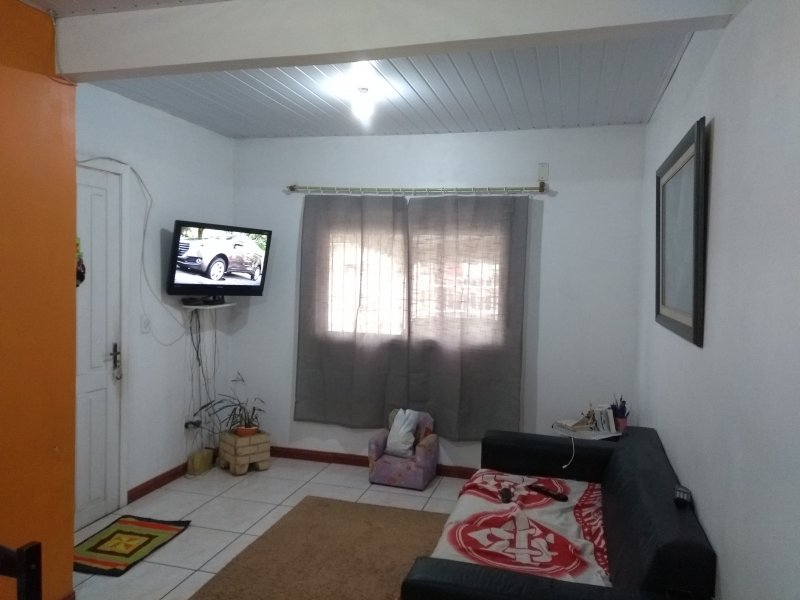 Casa à venda Jardim Betânia com 89m² e 3 quartos por R$ 230.000 - 1357821266-img-20180401-092749342.jpg