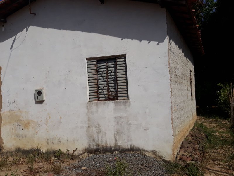 Terreno à venda Prado com 425m² e 1 quarto por R$ 40.000 - 1910342996-aae93cbf-a82b-47d5-aa46-5583e241ea35.jpeg