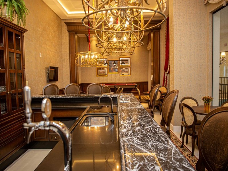 Apartamento à venda Meia Praia com 172m² e 4 quartos por R$ 2.890.000 - 151551379-sala-jogos.jpg