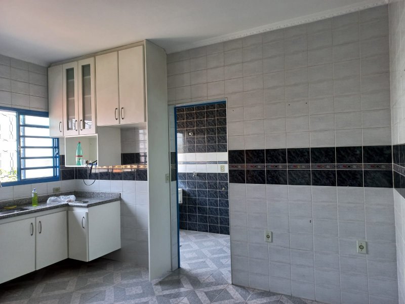 Casa à venda Jardim Campos Eliseos com 270m² e 3 quartos por R$ 680.000 - 2049485444-16.jpg