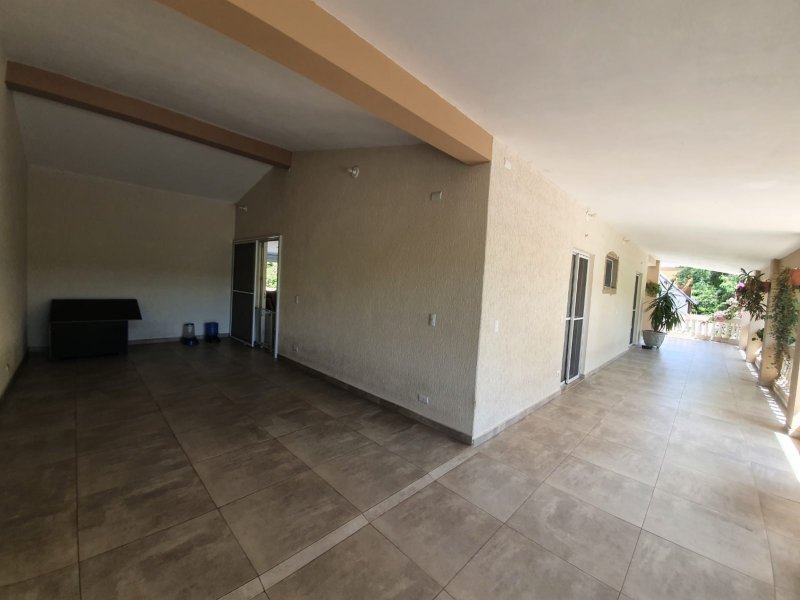Casa de condomínio à venda Terras de Santa Rosa com 600m² e 4 quartos por R$ 945.000 - 700168721-img-20220119-wa0077.jpg