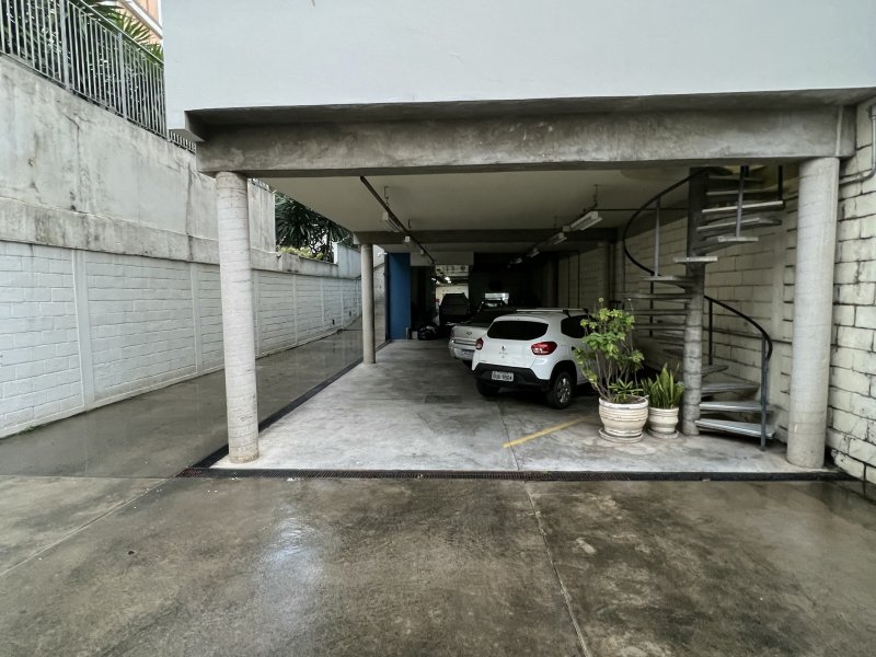 Comercial à venda Vila Ester (Zona Norte) com 877m² e 1 quarto por R$ 4.300.000 - 1946525237-sub-solo-1-foto.jpg