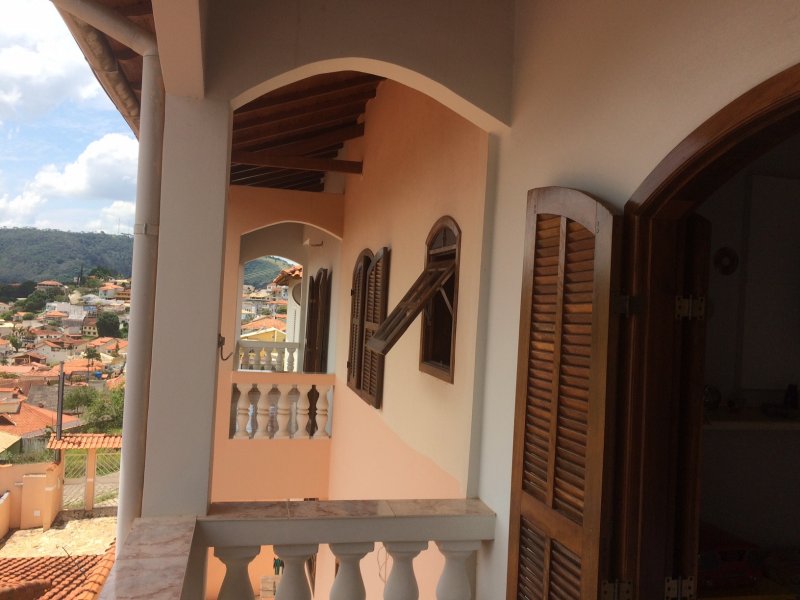 Casa à venda Centro com 258m² e 5 quartos por R$ 750.000 - 598373953-24.JPG