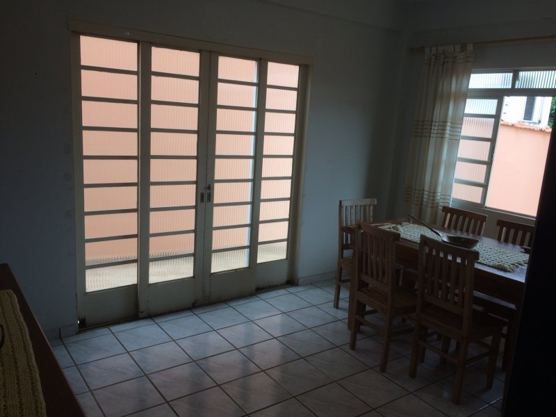 Casa à venda Centro com 258m² e 5 quartos por R$ 750.000 - 819532369-32.JPG