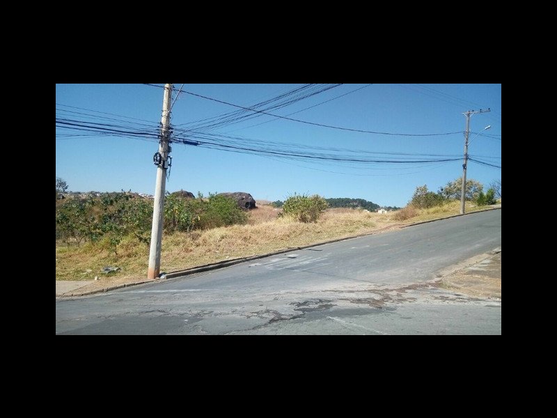 Terreno à venda Jardim Country Club com 1695m² e 1 quarto por R$ 1.350.000 - 1704039390-02.jpg