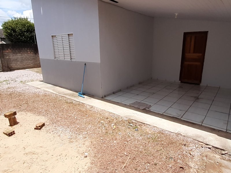 Casa à venda Loteamento Menino Jesus II com 230m² e 2 quartos por R$ 180.000 - 647038500-20220120-113953.jpg