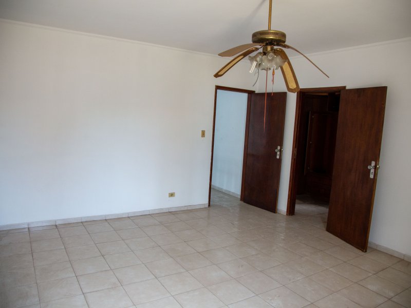 Casa à venda Vila Pereira Cerca com 266m² e 5 quartos por R$ 1.099.000 - 714340448-img-2081.jpg
