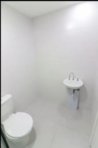 Studio à venda Centro com 25m² e 1 quarto por R$ 42.000.000 - 170162633-screenshot-20240109-111529-olx2.jpg