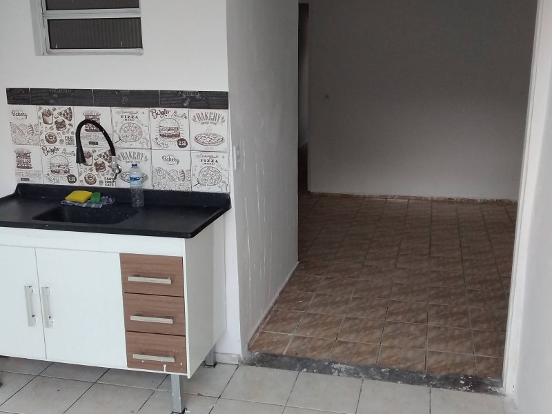 Casa para alugar Terceira Divisão de Interlagos com 50m² e 1 quarto por R$ 1.000 - 1028897145-img-20220116-124629.jpg