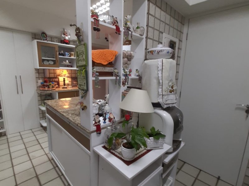 Apartamento à venda Candeias com 180m² e 4 quartos por R$ 890.000 - 1682823811-img-20220125-wa0148.jpg