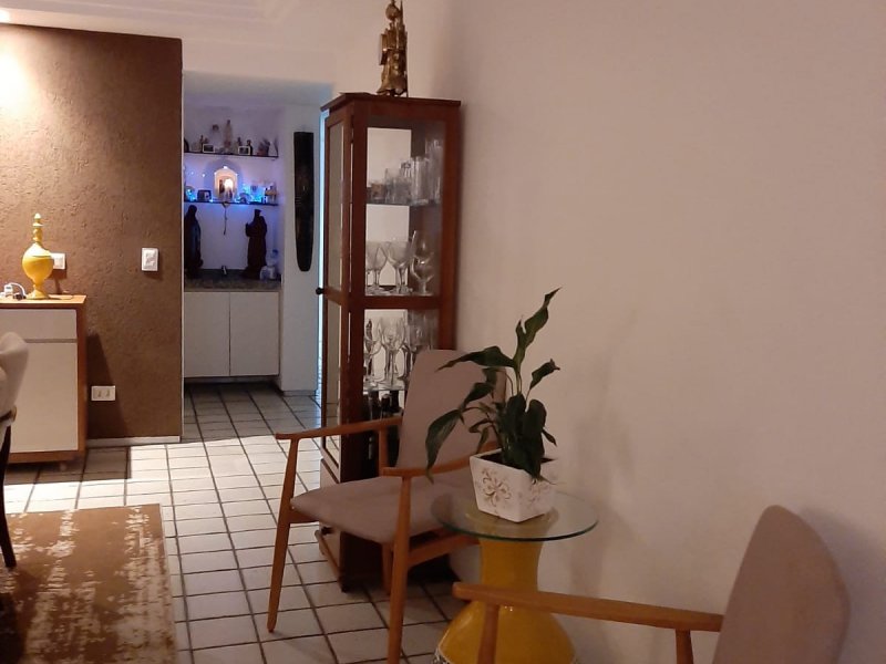 Apartamento à venda Candeias com 180m² e 4 quartos por R$ 890.000 - 279912240-img-20220125-wa0202.jpg